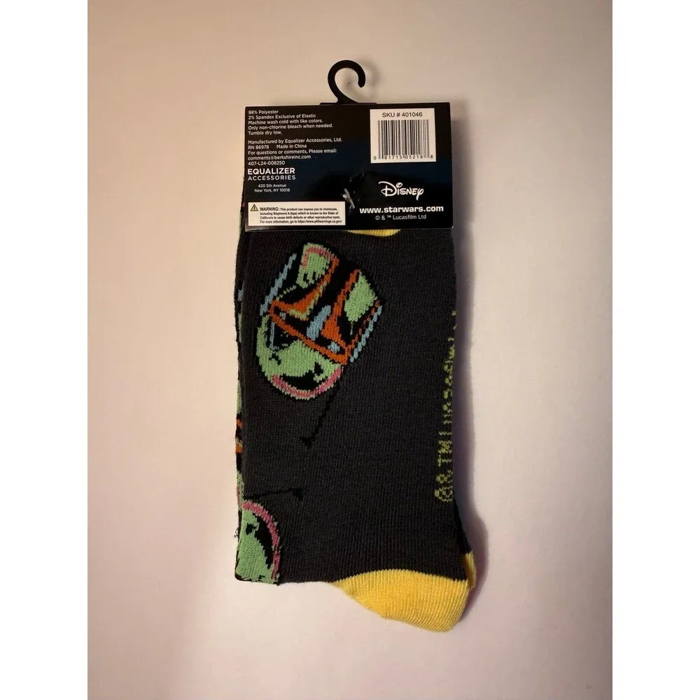 Officially licensed Star Wars Boba Fett crew socks.